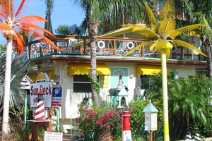 Sun Deck Inn Photo Gallery