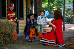Story Land Happy Hauntings Hotel & Ticket Package