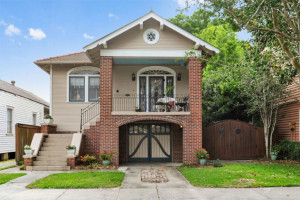 Belleville Cottage Bed and Breakfast Photo Gallery