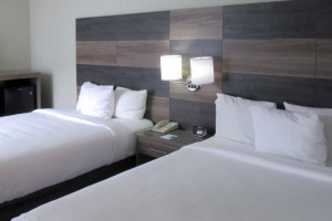 Clarion Inn Louisville Photo Gallery