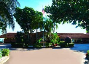 Quality Inn & Suites Golf Resort Photo Gallery