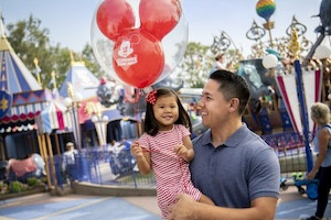 <i>Disneyland&reg</i> Resort 1-Park Per Day Ticket + Good Neighbor Hotels Package