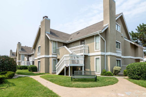 Studio 6 Tulsa Photo Gallery